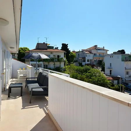Apartment Bacvice Near The Split